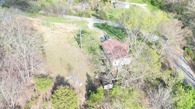 809 Emery Road, Soddy Daisy, TN 37379
