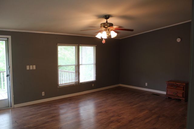 809 Emery Road, Soddy Daisy, TN 37379