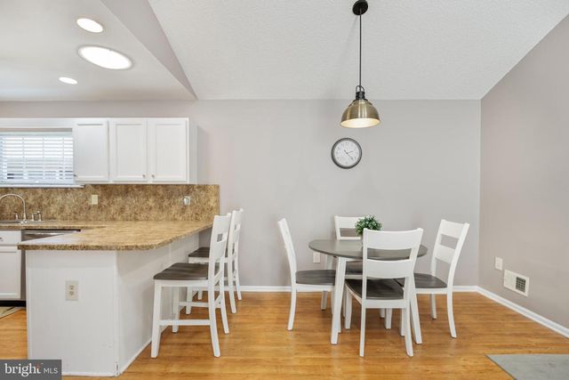 212 N PONDVIEW BLVD, Monroe Township, NJ 08831