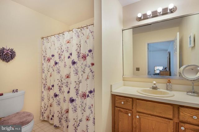 212 N PONDVIEW BLVD, Monroe Township, NJ 08831