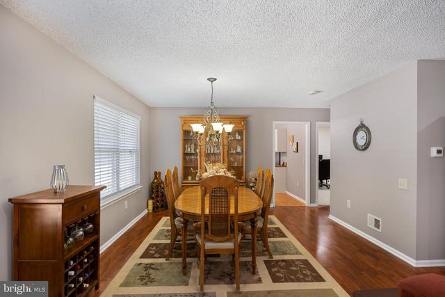 212 N PONDVIEW BLVD, Monroe Township, NJ 08831