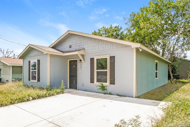 527 Elley, Seguin, TX 78155