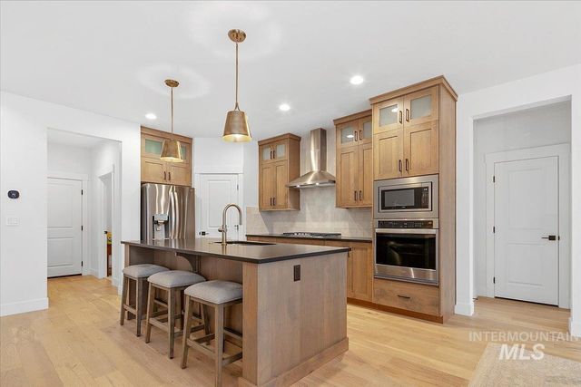 4712 W Apgar St, Meridian, ID 83646