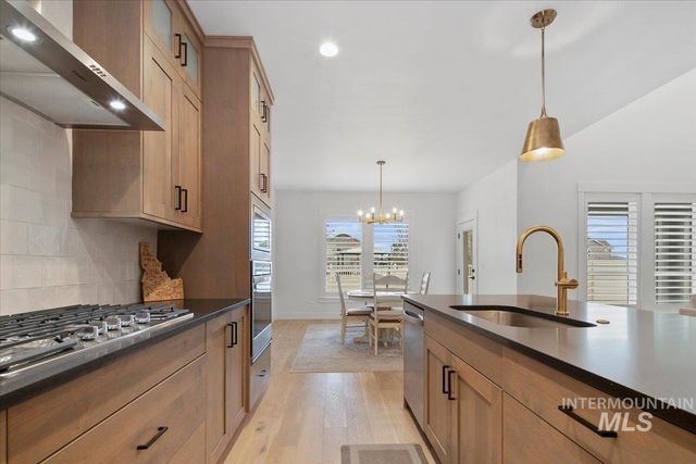 4712 W Apgar St, Meridian, ID 83646