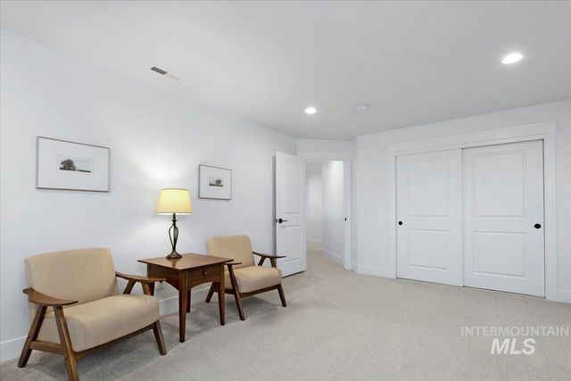 4712 W Apgar St, Meridian, ID 83646