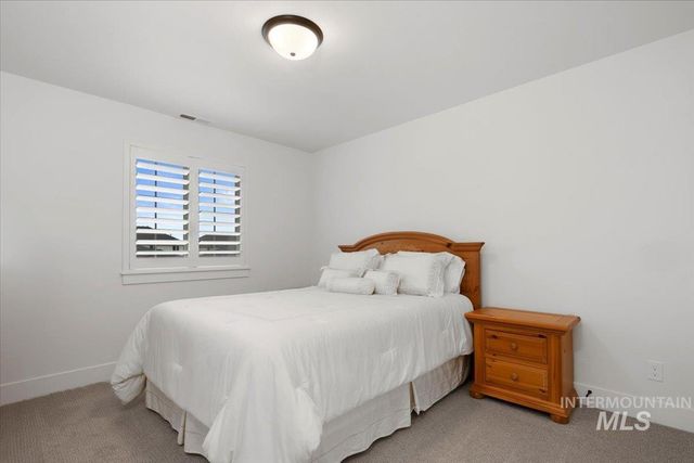 4712 W Apgar St, Meridian, ID 83646