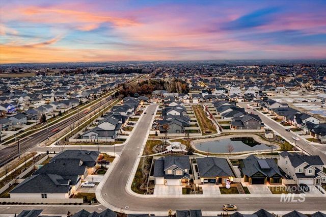 4712 W Apgar St, Meridian, ID 83646