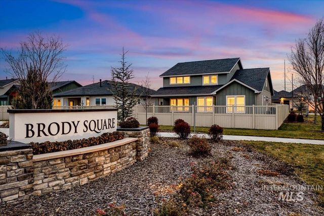 4712 W Apgar St, Meridian, ID 83646