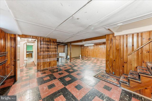 4676 MALDEN DR, Wilmington, DE 19803