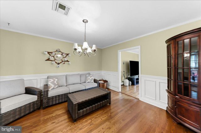 4676 MALDEN DR, Wilmington, DE 19803
