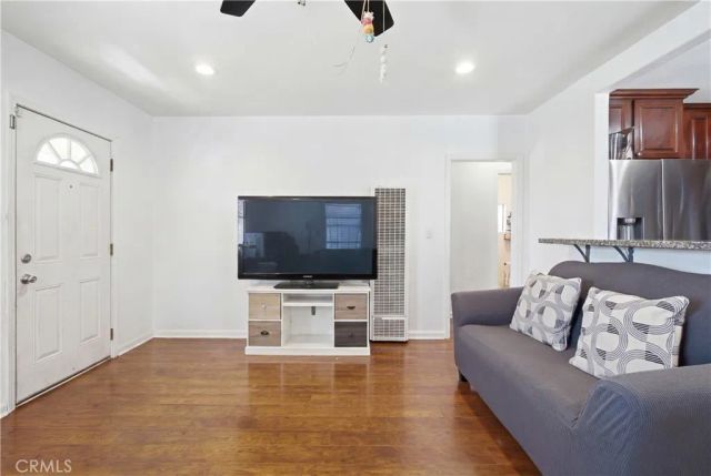 512 S Willowbrook Avenue, Compton, CA 90220