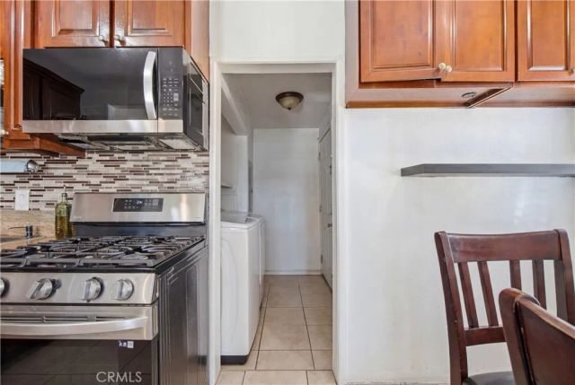 512 S Willowbrook Avenue, Compton, CA 90220