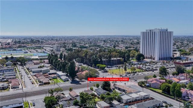 512 S Willowbrook Avenue, Compton, CA 90220