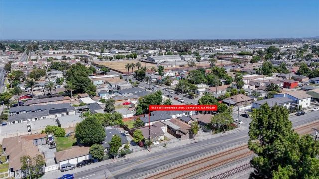 512 S Willowbrook Avenue, Compton, CA 90220