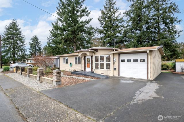 2604 NE 7th Street, Renton, WA 98056