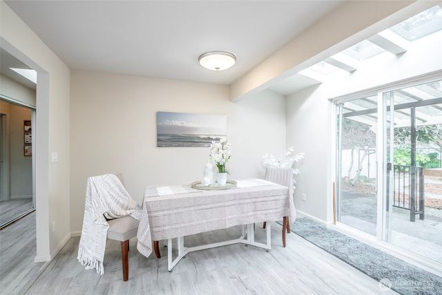 2604 NE 7th Street, Renton, WA 98056