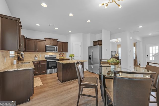 622 Skye Drive, Commerce, GA 30529