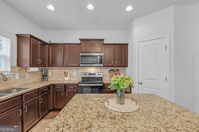 622 Skye Drive, Commerce, GA 30529