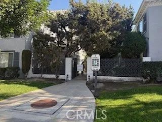1530 S Pomona B32, Fullerton, CA 92832