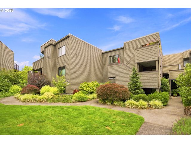 5620 S RIVERSIDE Ln 1, Portland, OR 97239
