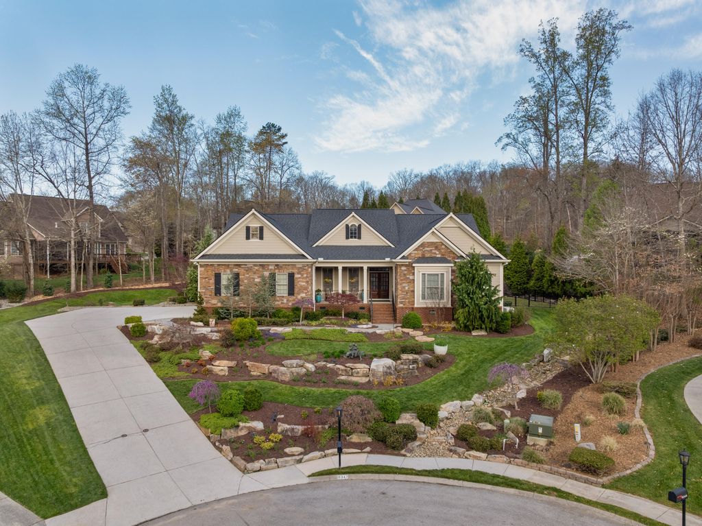 9347 Bronze Branch Lane, Apison, TN 37302