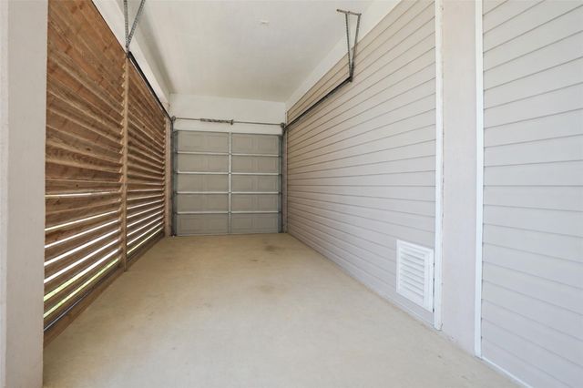 543 Sunset Circle, Galveston, TX 77554