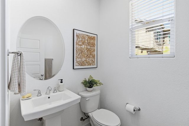 3341 Forney Way, Sacramento, CA 95816