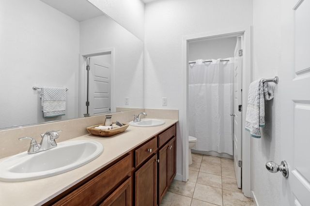3341 Forney Way, Sacramento, CA 95816