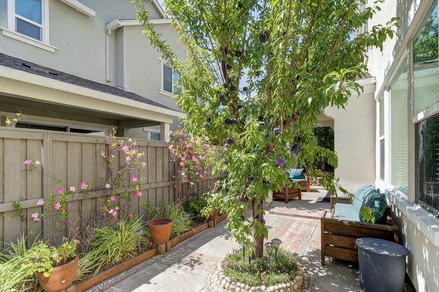 3341 Forney Way, Sacramento, CA 95816
