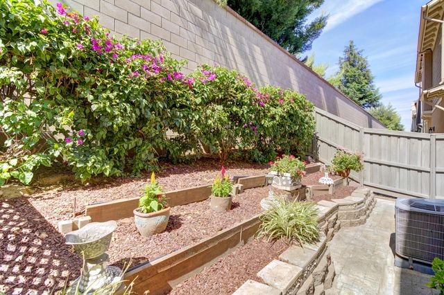 3341 Forney Way, Sacramento, CA 95816