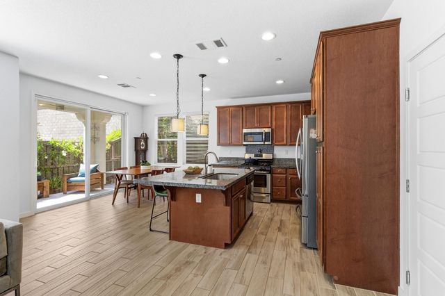 3341 Forney Way, Sacramento, CA 95816