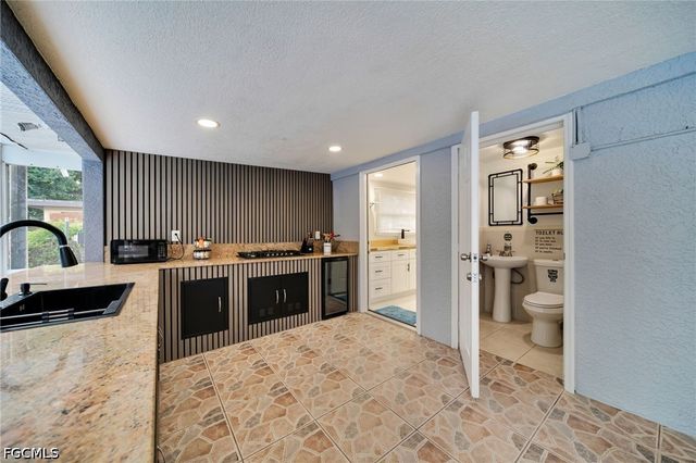 1191 Gramac DR, North Fort Myers, FL 33917