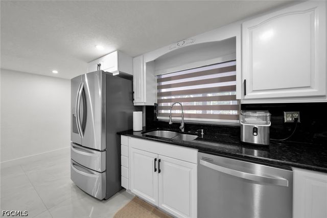 1191 Gramac DR, North Fort Myers, FL 33917