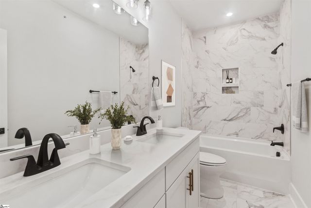 28B Hyde Street, Greenville, SC 29601