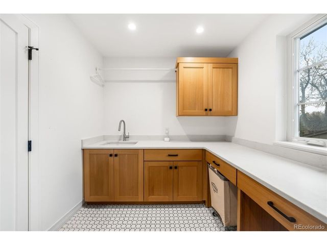 507 S High St, Denver, CO 80209