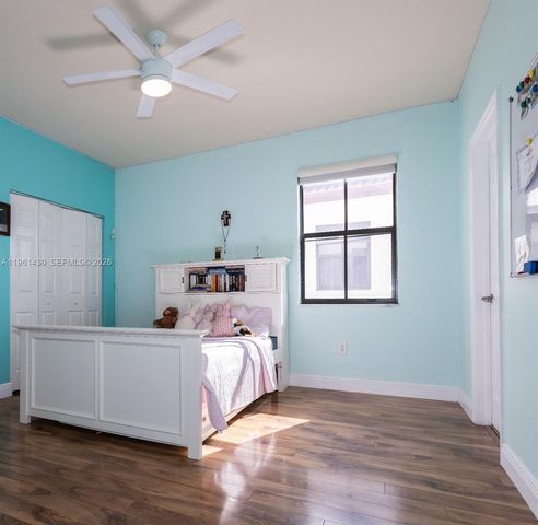 10013 NW 89th Ter, Doral, FL 33178