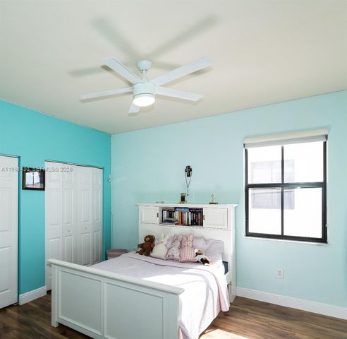 10013 NW 89th Ter, Doral, FL 33178