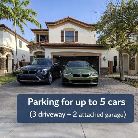 10013 NW 89th Ter, Doral, FL 33178