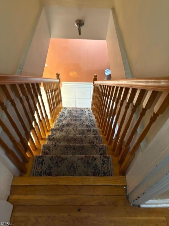 910 Apgar Ter, Rahway City, NJ 07065 — photo 2