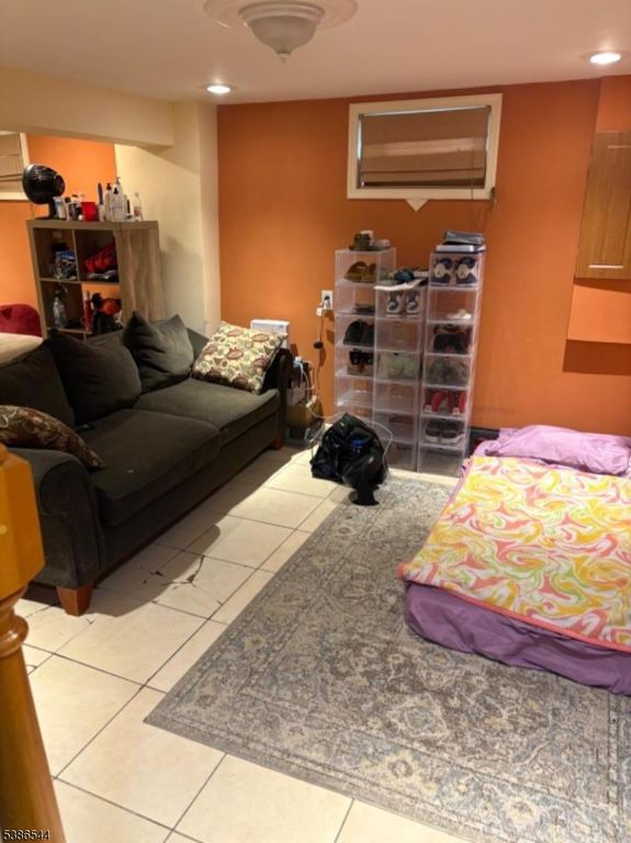 910 Apgar Ter, Rahway City, NJ 07065 — photo 4