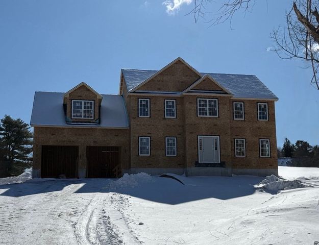 795 Leominster Road, Lunenburg, MA 01462