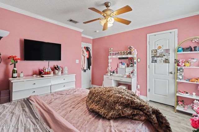 3417 N 11th Street, Ocean Springs, MS 39564