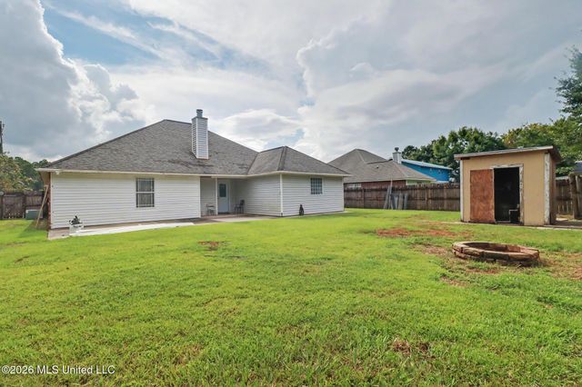 3417 N 11th Street, Ocean Springs, MS 39564