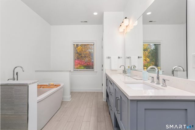 1 Angora Road, Westport, CT 06880