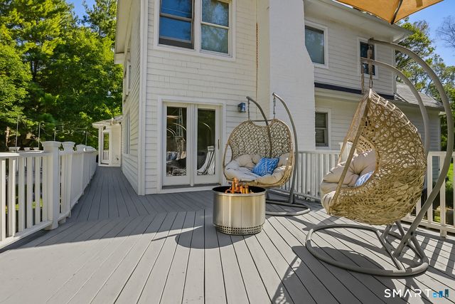 1 Angora Road, Westport, CT 06880