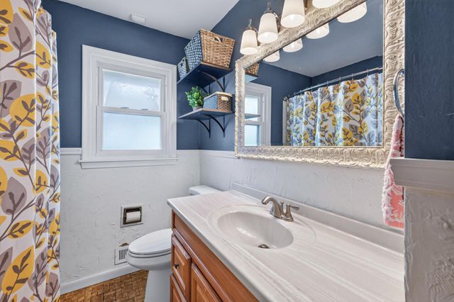 4026 6th Street NE, Columbia Heights, MN 55421