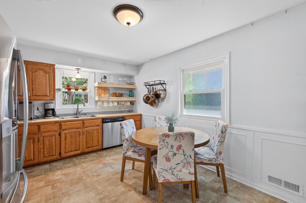 4026 6th Street NE, Columbia Heights, MN 55421 — photo 4