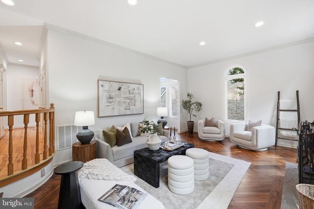 6505 RIVER RD, Bethesda, MD 20817