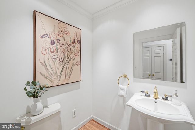6505 RIVER RD, Bethesda, MD 20817