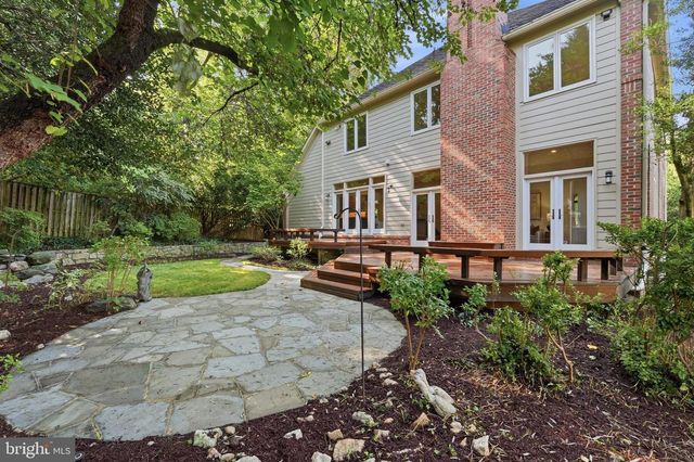 6505 RIVER RD, Bethesda, MD 20817
